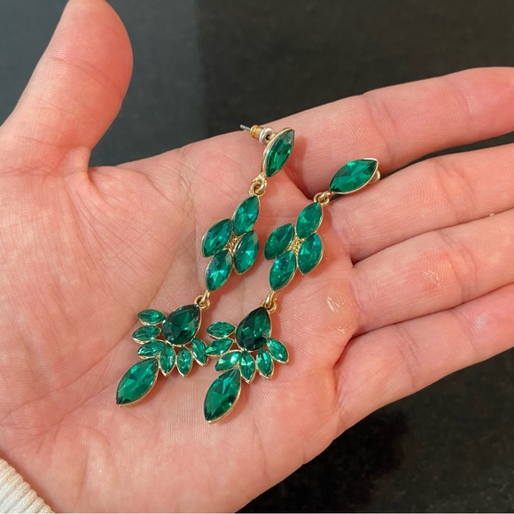 Bundle of 3 sets of earrings - Picture 3 of 6